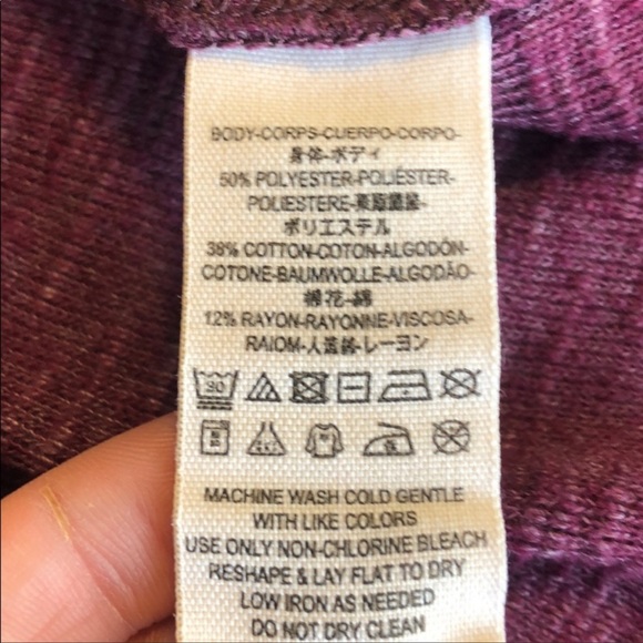 Free People split back turtleneck in Plum - size small - Picture 8 of 9